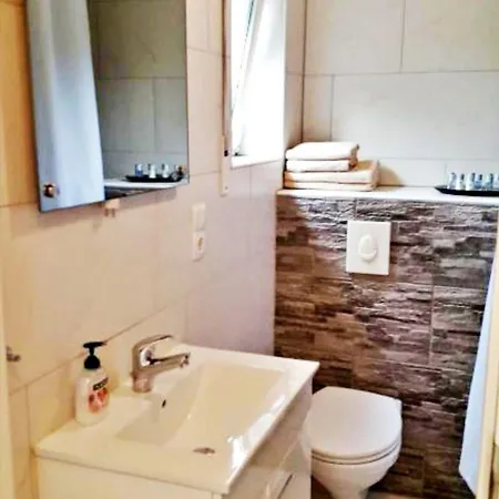 Rust Apartments - Ferienwohnung Tislenko Beim Europa Park Rust